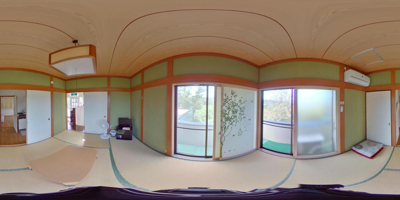 Holiday Home Apple Ito  Luaran gambar